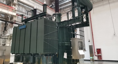 Силовой трансформатор Sieyuan 132 кВ с радиаторами на заводе